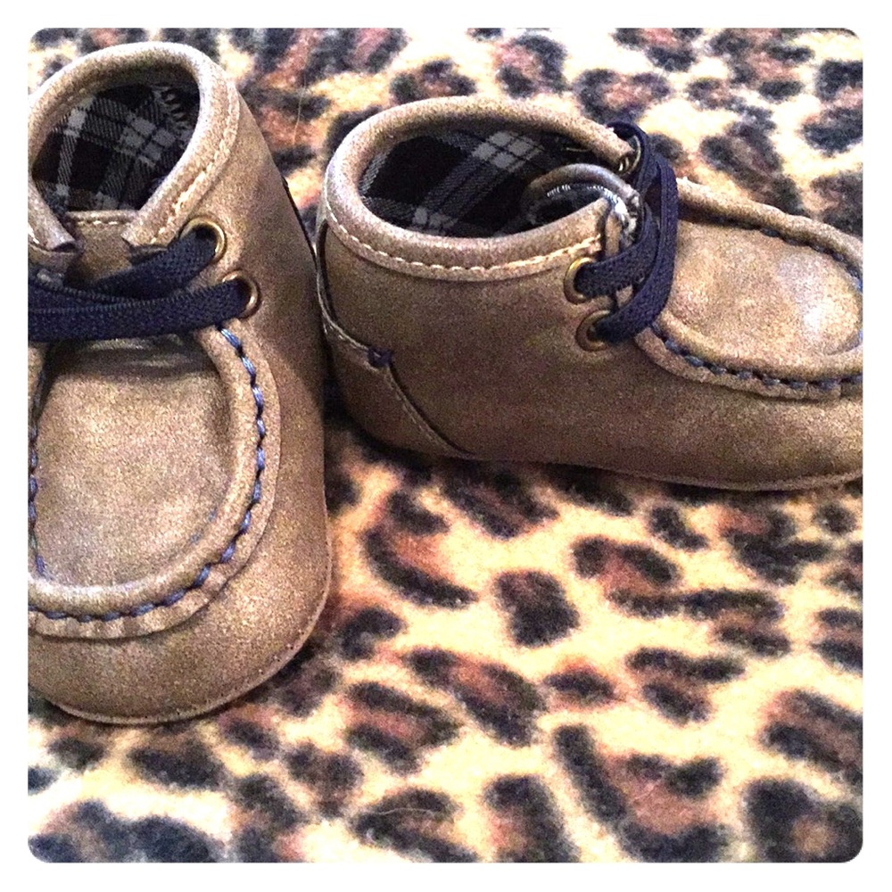 Up to 3 months shoes